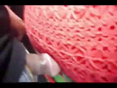 بوسی برطانوی  بیبی نے ایک لوڈ ویڈیو نگل لیا (جیسمین جا)