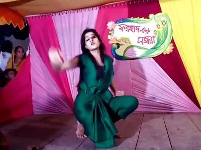 مجھے یہ چھٹی کی ویڈیو پسند ہے (کیسی کلیپ سکسی روسی کروز)