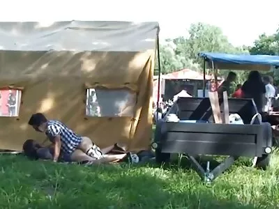 Voyeur سکسی روسی Films A Couple Fucking Outdoors Video (بی اسٹیل)