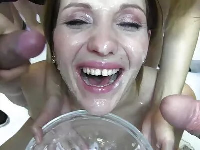 برانڈی بی فیلم های سکسی روسیه ایک کریمپی کے لیے جنم لیتی ہے۔