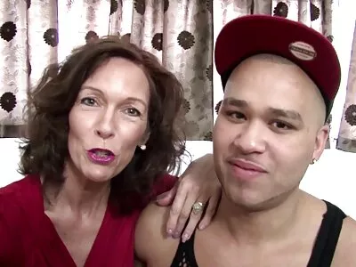 Juelz Ventura، Gabriella Paltrova اور Jordan Ash دانلود سکسی روسی 2 Chicks اسی وقت میں